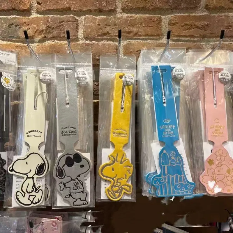 

Popular Department of Cartoon Snoopyed Luggage Tag Cute and Creative Outdoor Travel Luggage Tag, Suitcase Tag Decorative Supplie