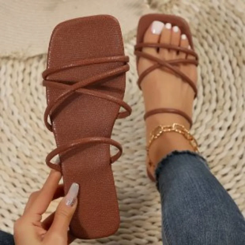 2024 Hot Sale Shoes for Women Outdoor Women\'s Slippers Summer Daily Slippers Women Narrow Band Square Toe Flat Plus Size Sandals