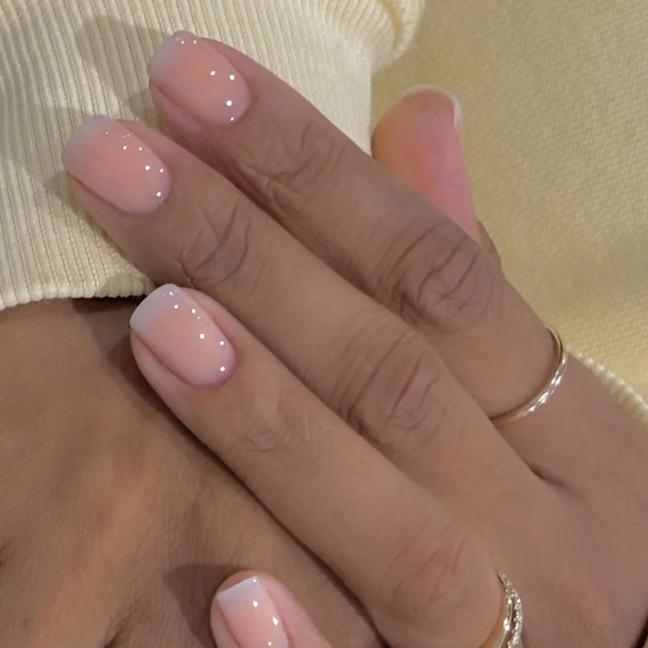 

24pcs Simple French Fake Nails Gradient Purple Short Square Press on Nails Sets Finished with Jelly Glue Ballet False Nail Tips