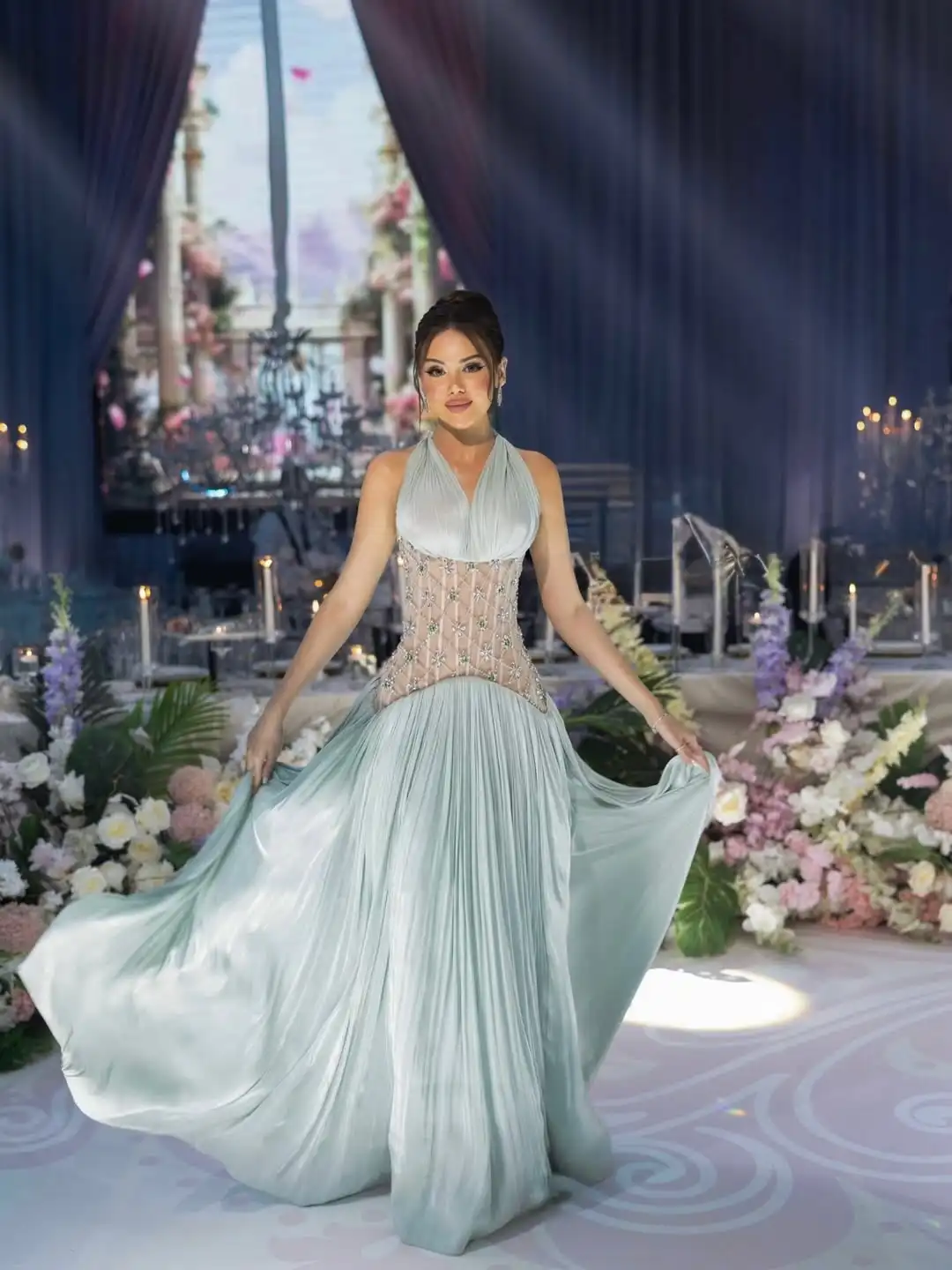 

New Design Halter Illusion Crystal Waist Fishbone Pleated Draped A Line Ribbon Evening Prom Formal Party Bridesmaid Dress