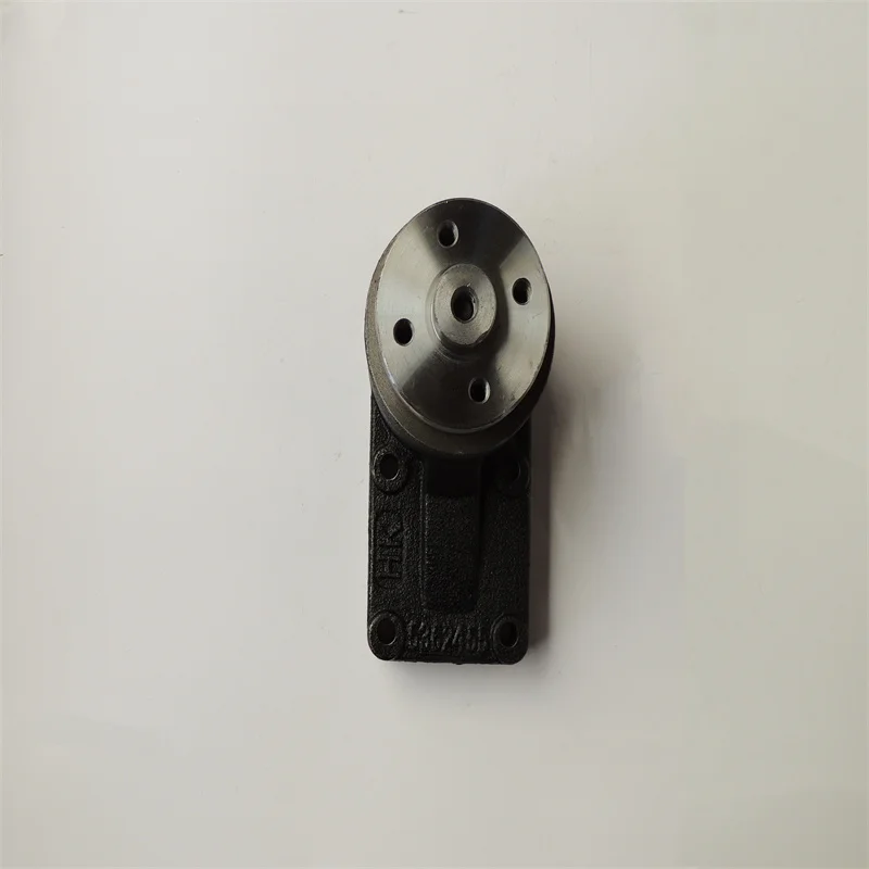 Suku Cadang Mesin Mesin Diesel Dukungan Kipas 4BT 3909888 5362455 6B Suku Cadang Mesin 6B5.9 ISB5.9 QSB5.9 Fan Hub