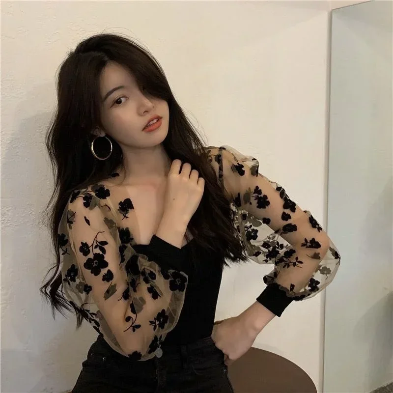 Square Neck Top Women's Design Small Long Sleeved New Mesh Splicing Bubble Sleeves Blusas Clothes for Women Blouse Shirts