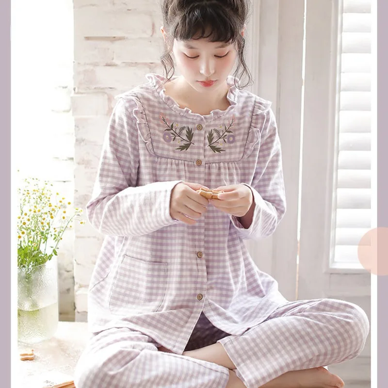 2023 New Spring and Autumn Loungewear Sweetheart Plaid Brushed Pajamas for Women Thickened Cute Ruffled Round Neck Homewear Set