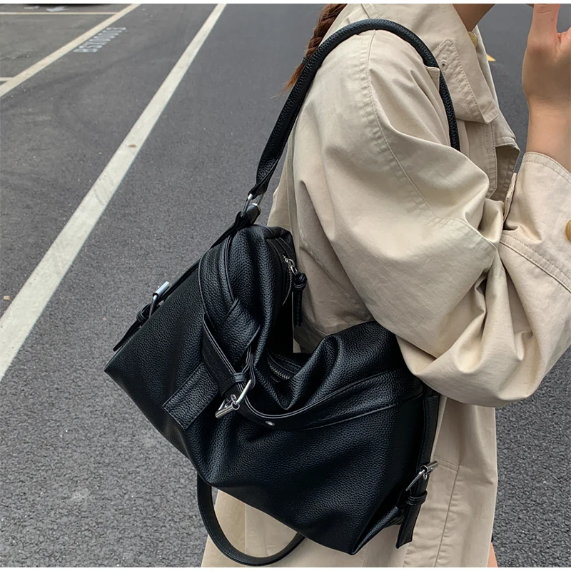 

Korean Brand Retro Women' Shoulder Bag Large Capacity Belt Design Crossbody Bag Trendy Hot Girl Motorcycle Bag Commuter Tote Bag