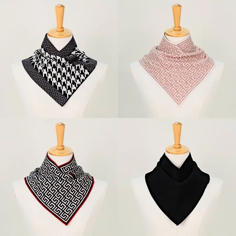 Autumn/Winter New Knit Neck Warmer Scarf Stylish Fake Collar Women's Versatile Warm Neck Protection Triangle Scarf Motorcycle Wa