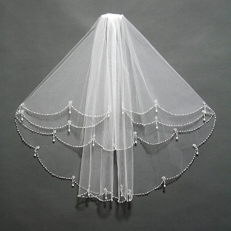 

2 Tiers Wedding Veil Sequin Beaded Pearl Edge Bling Bridal Veils with Comb Short White Double mariage décoration Veil