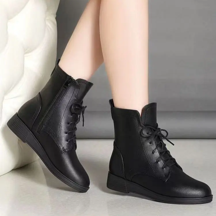 Short boots for women 2025 autumn and winter new item, single boots with winter velvet and thick British style short boots for w