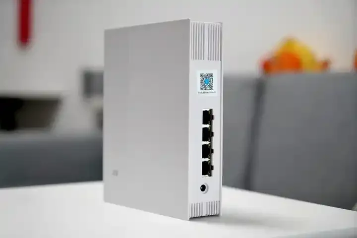 ZTE MC888S 5G Dual-Band WiFi 6 Indoor CPE Wireless Router Cat 22 Unlocked 3.8Gbps SA/NSA,supports up to 128 Users,VPN,VoLTE