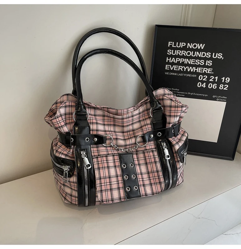 SHELKSBAG الشرير منقوشة حقيبة كتف صعود القوطية البديل تكبيل مقبض علوي حمل المرأة 2025 العصرية الجديدة في حقائب كروسبودي