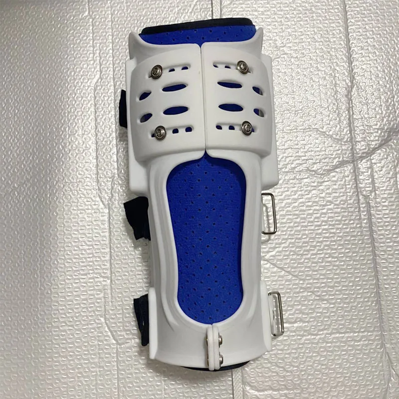 

Adjustable Calf Fracture Fixing Support-Calf LigamentC Tear Rehabilitation Orthotics-For Postoperative Recovery Pain Relief