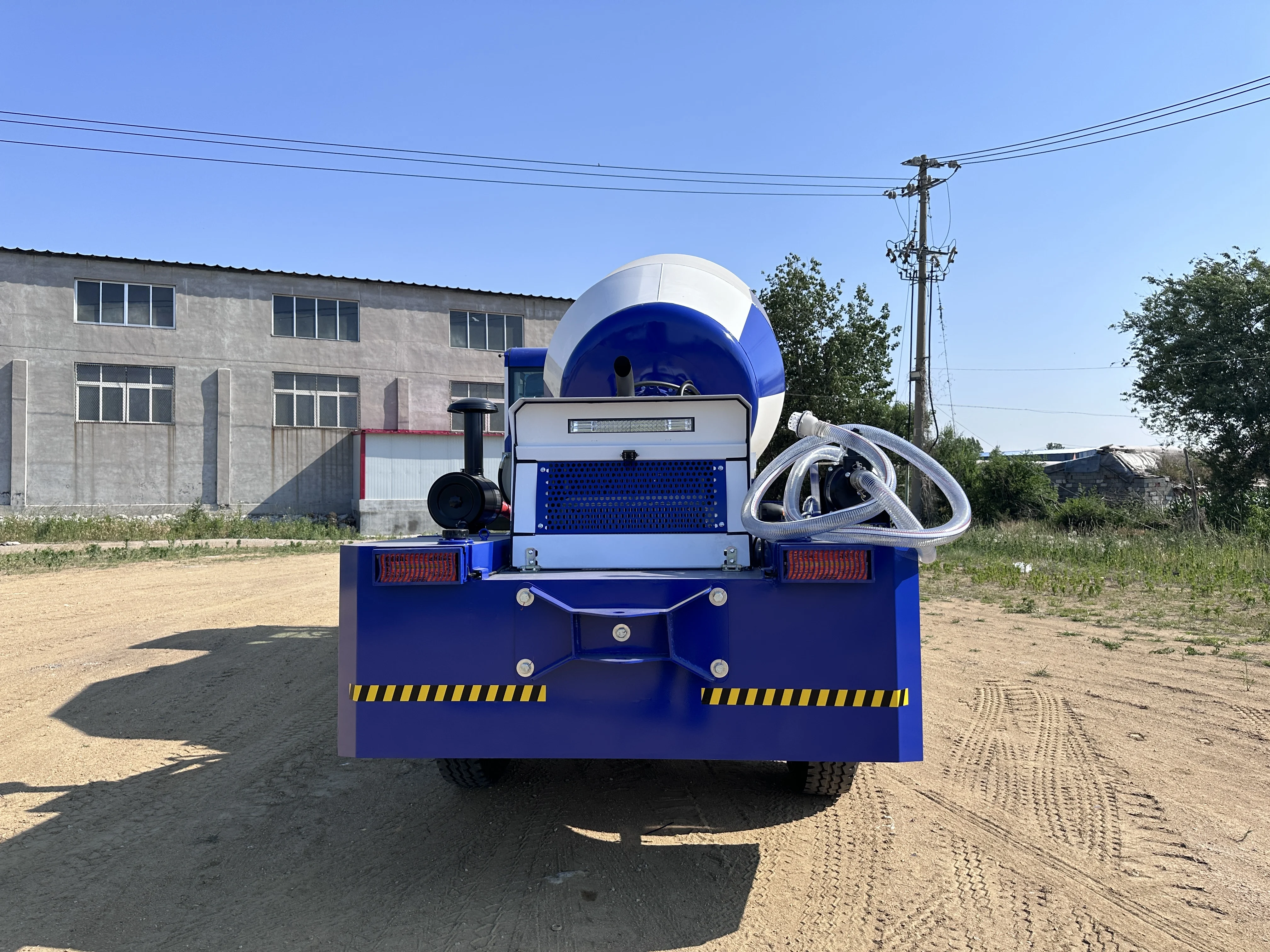 YG 500l Concrete Mixer Ajax Self Loading Mobile Concrete Mixer in Ghana Betonniere Concrete Mixing Machine Cement Mixer Truck