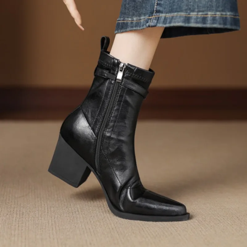 Sepatu Bot Wanita Musim Gugur Terbaru, Ujung Runcing, Hak Tebal, Sepatu Bot Musim Dingin dengan Gesper Sabuk