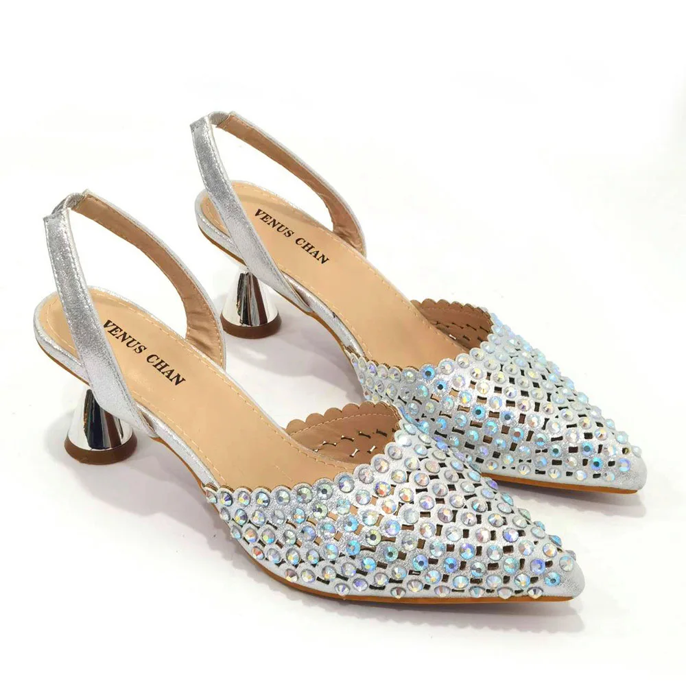 Italian 2023 Design Avocado Color Fashion Special Minimalist Style Party Ladies Shoes And Bag Set Decorated With Rhinestone