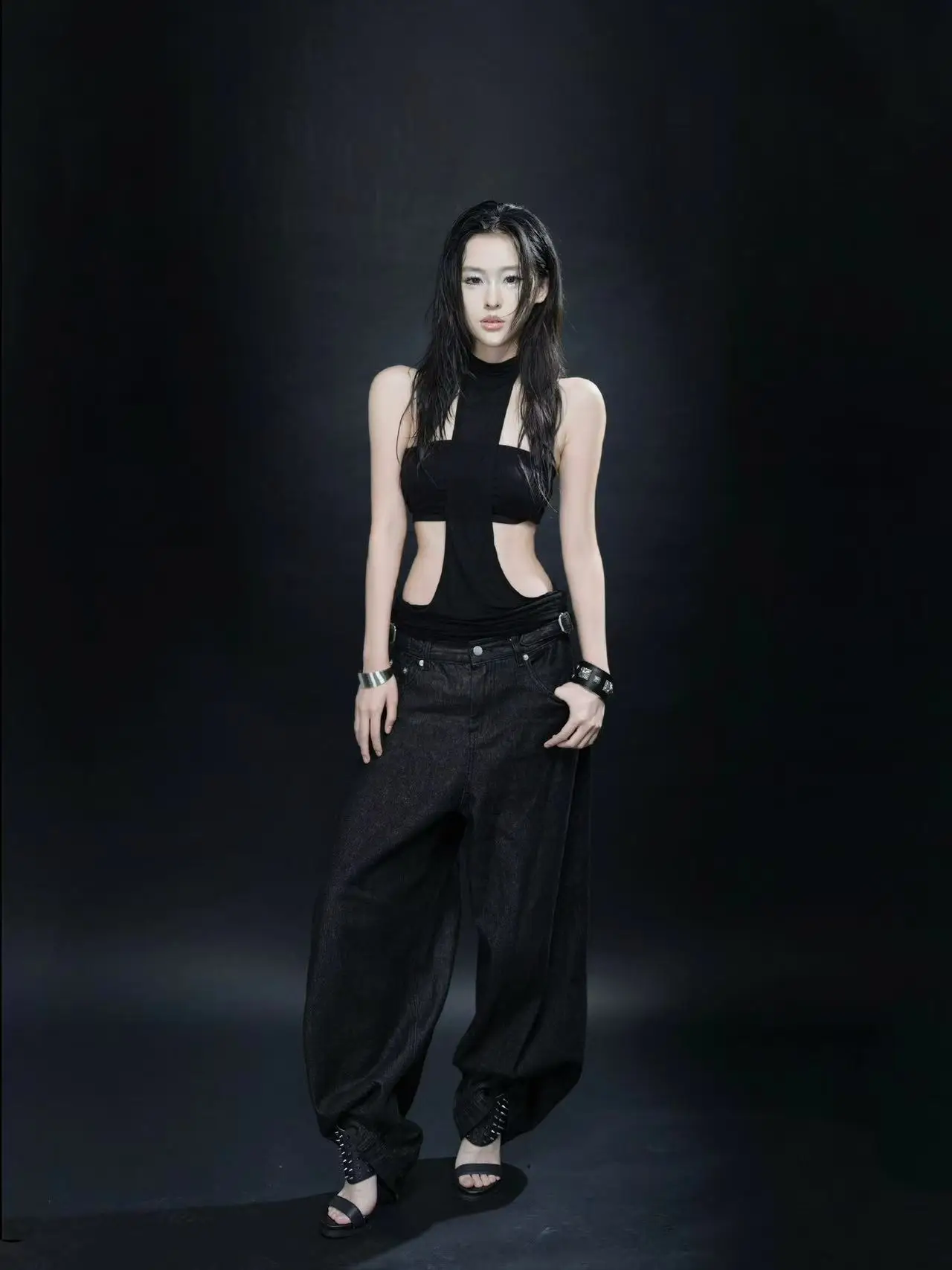 

Pure Wool Crossbody Strapl Top And Skirt Set with Built-in Bra Pads Women's Summer Faion Two-in-One Clothing Item