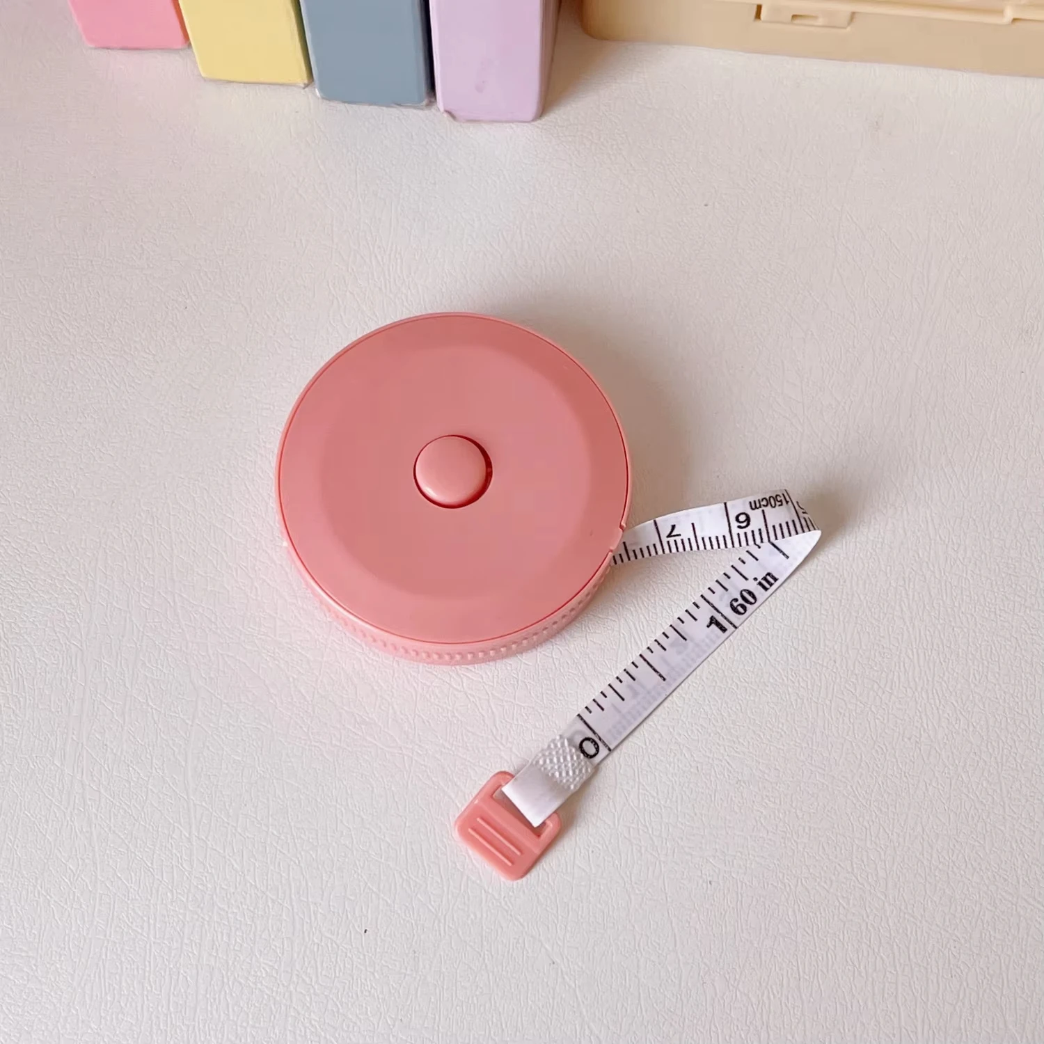 2 Meter Soft Tape Measure Scale Body Sewing Flexible Tailor Ruler Centimeter Inch Portable Retractable Self-Lock Measuring Tape