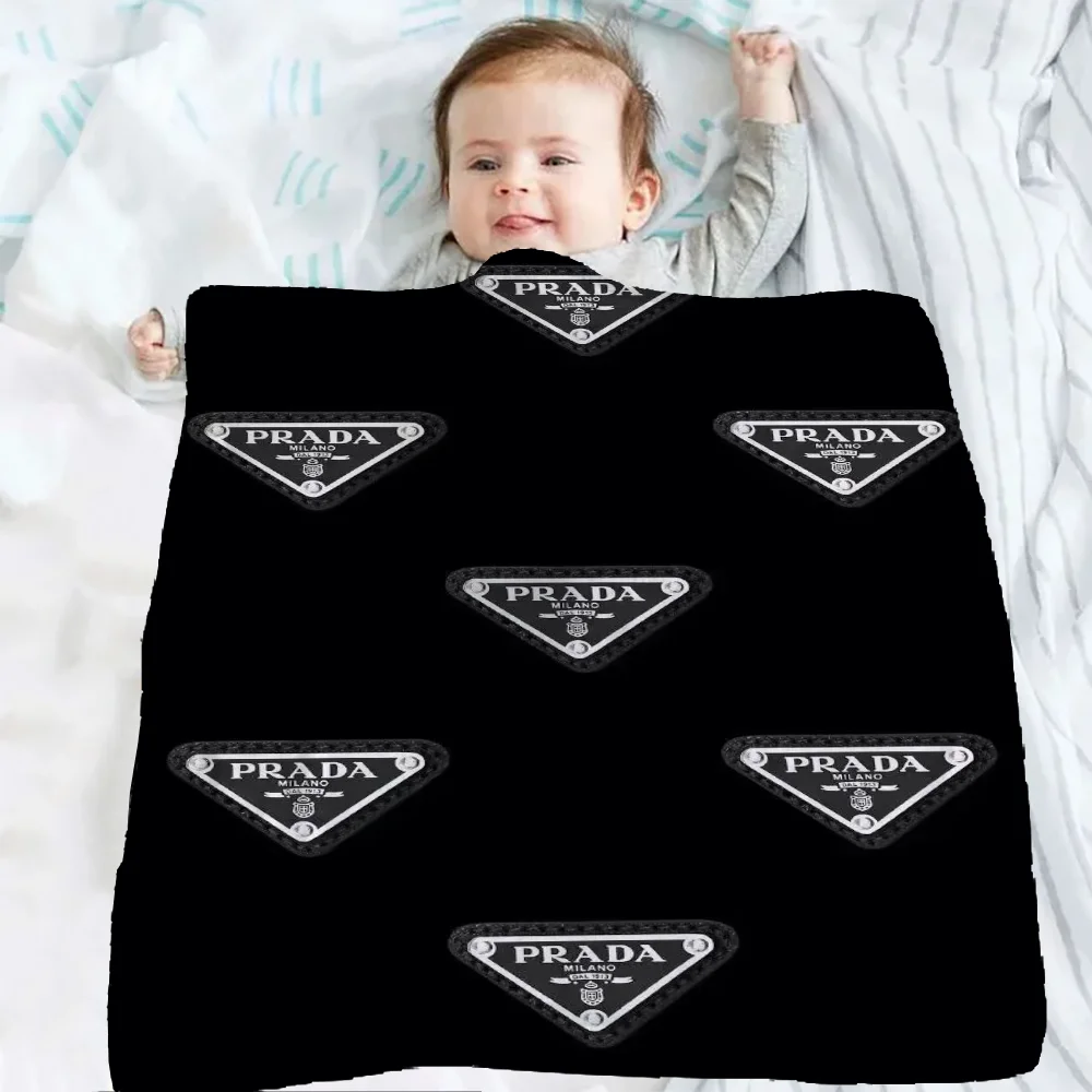 Small Blanket Cover Brand Baby Blankets Kids Blanket Knee Blanket Blankets Winter Blanket P-prada-a Sml Bedspread on the Bed