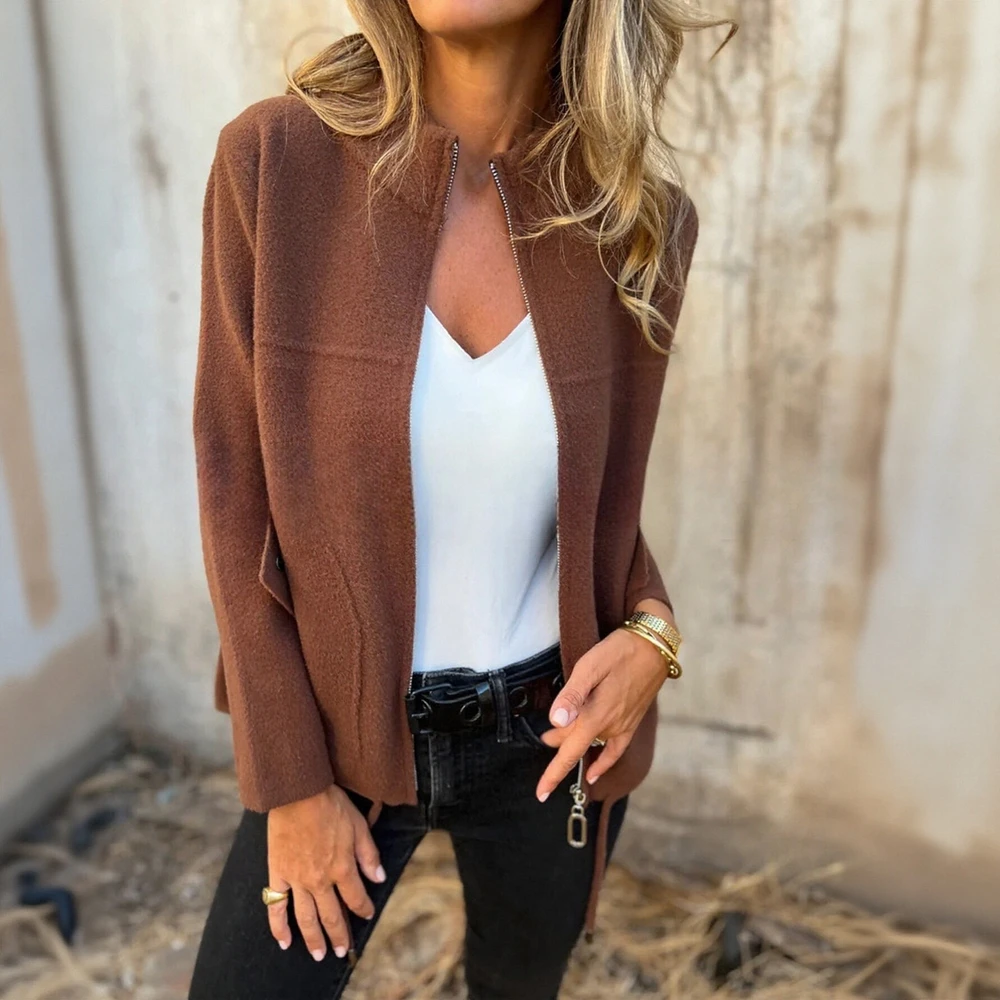 

Casual Woolen Coat Unisex Stylish Outerwear for Autumn Winter Season No Decoration Simple Design Fashionable Trend