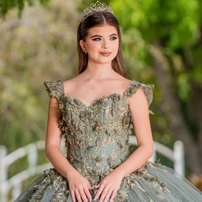 Зеленое милое платье Quinceanera с цветочной аппликацией и кружевом из бисера, бальное платье принцессы Sweet 16, вечерние по индивидуальному заказу