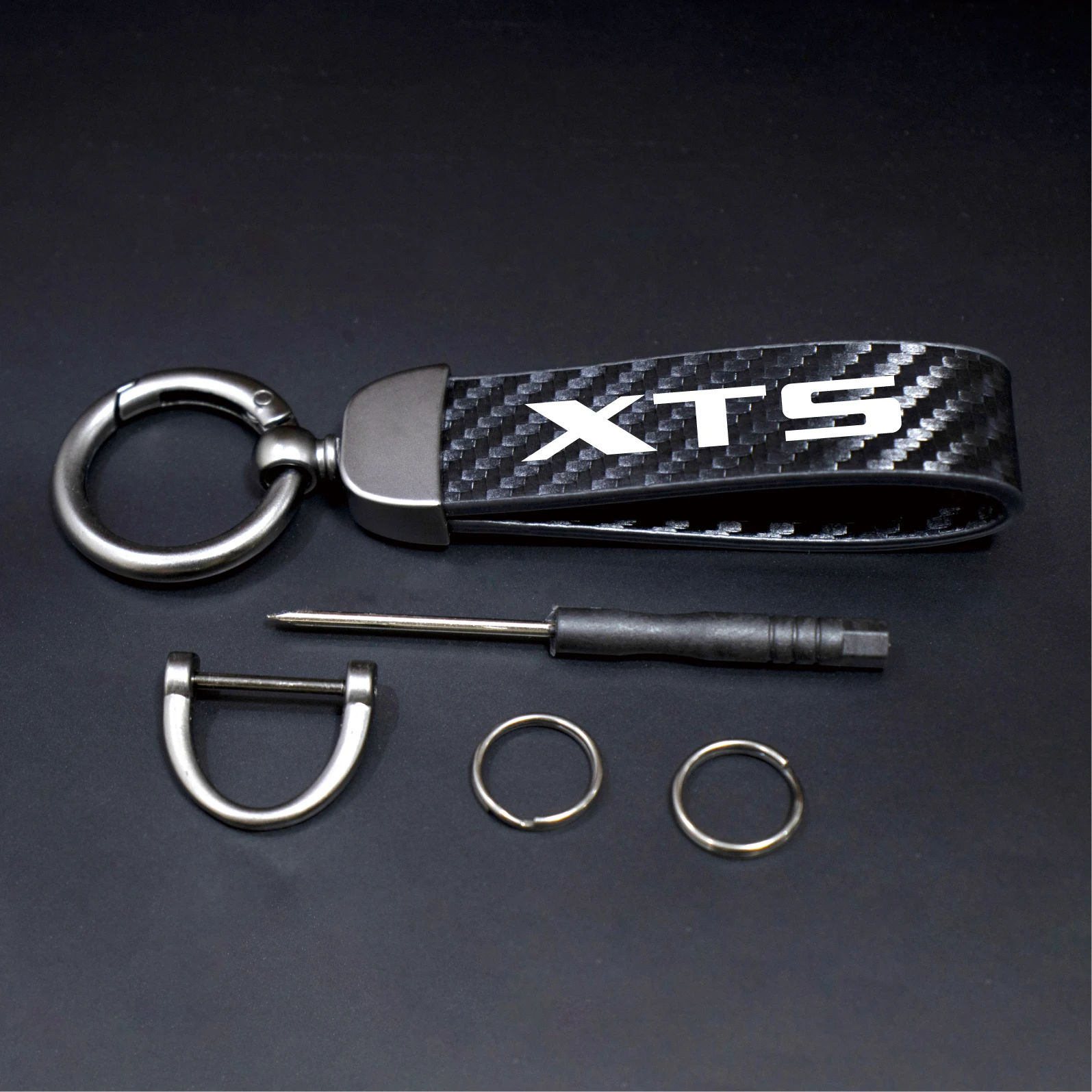 1PCS Carbon Fiber Car Keychain Leather Keyring for XTS CTS Escalade CT5 SRX STS CT4 ATS CT6 XT6 XT5 XT4 SLR XLR BLS SLS EX