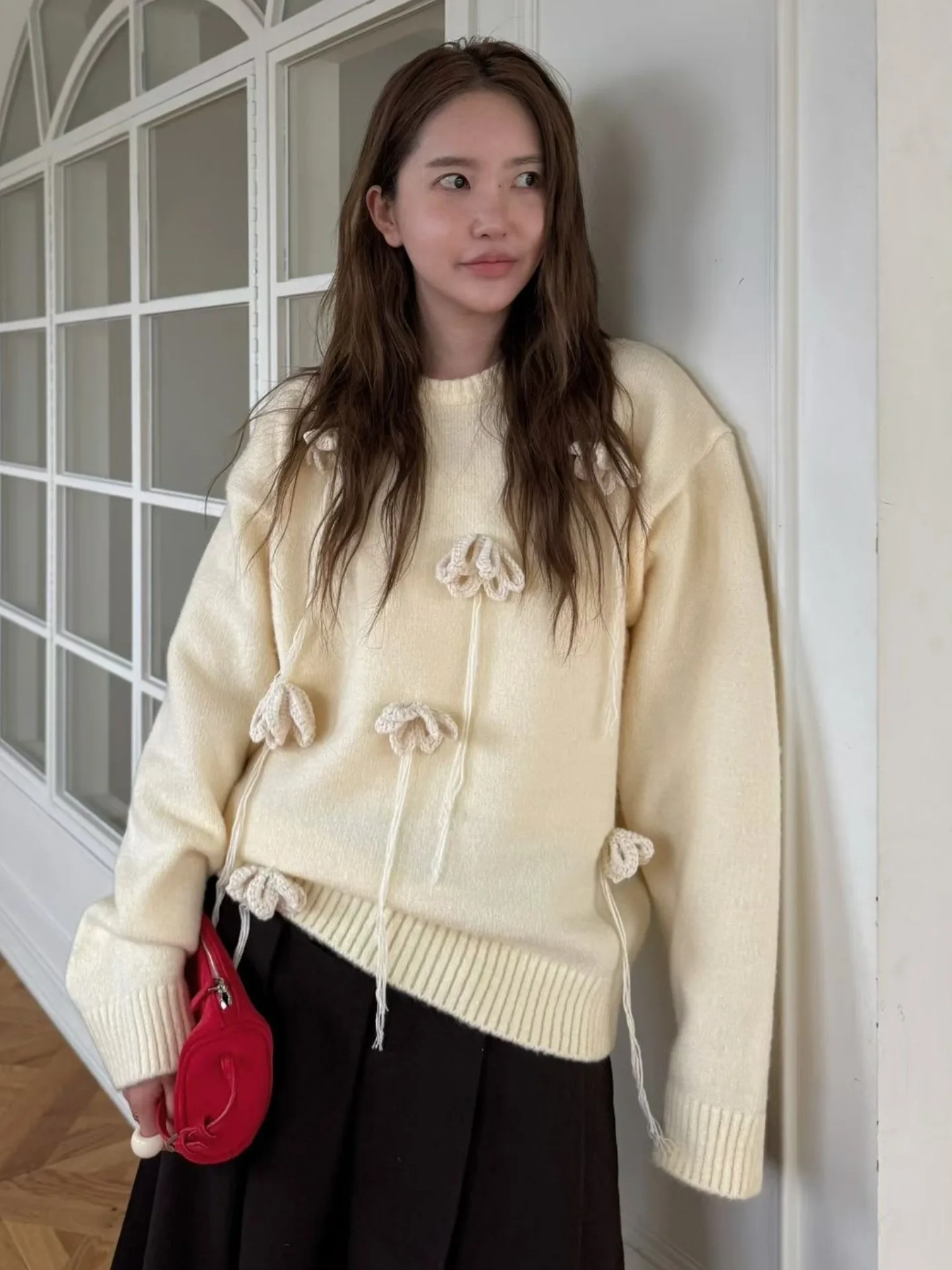 

Handmade Color Blo Flower Knitwear Jaet Women's Chic round Ne Loose Autumn Winter Warm Anti-Aging Versatile Knitted Swe...