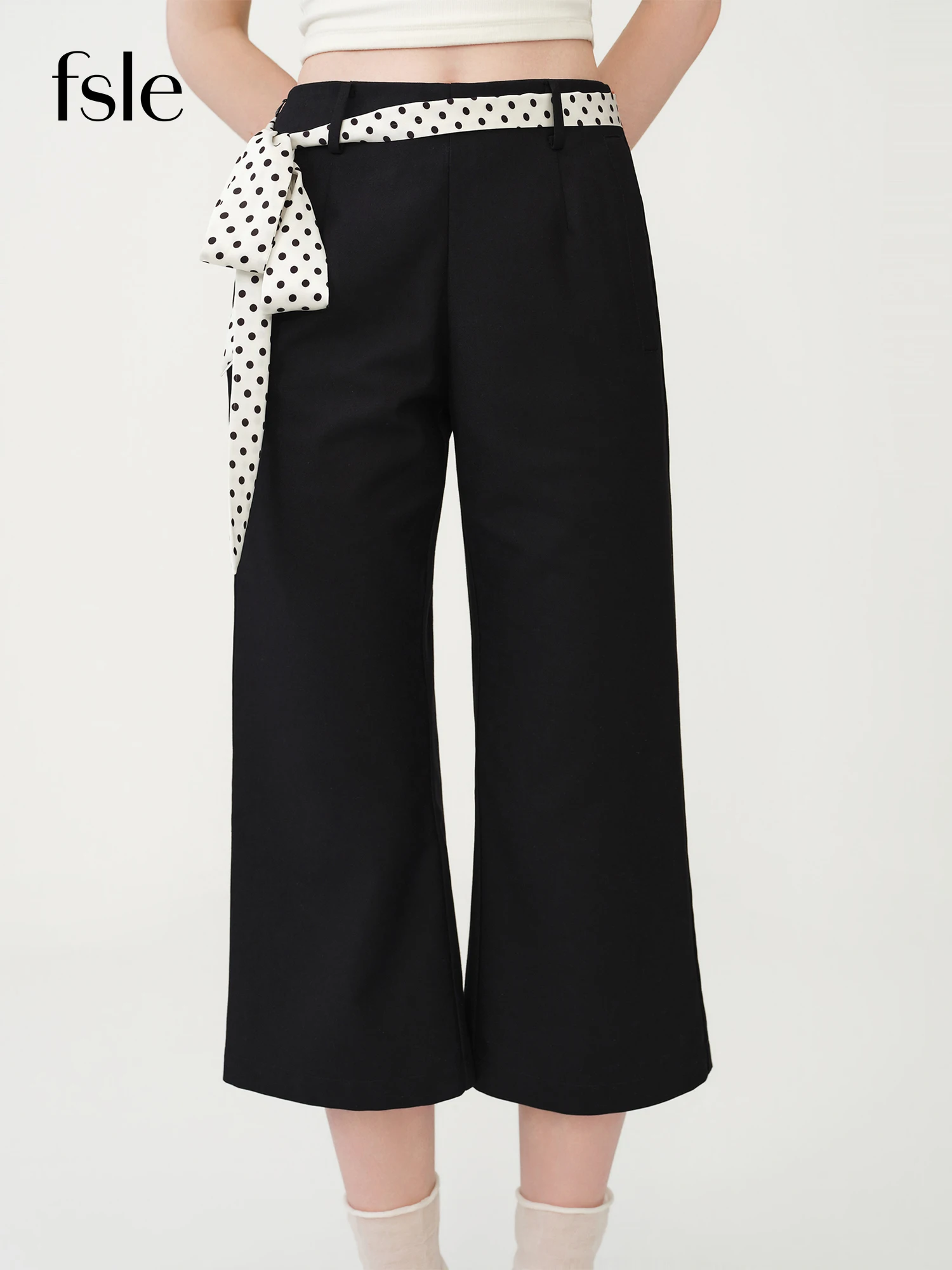 Calças Casuais Femininas FSLE Estilo Retrô com Poás e Cintura de Amarrar, Cintura Baixa, Novo Estilo Verão 2026, Calças Cropped Flare Sólidas com Personalidade