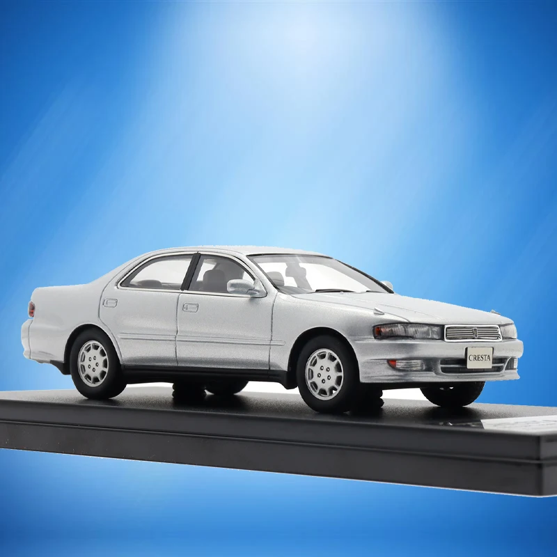 Famous Car Series Toys 1:43 Emulation Resin Car Model CRESTA Limited Collector Edition Model Toy Gift Ornaments For Kids