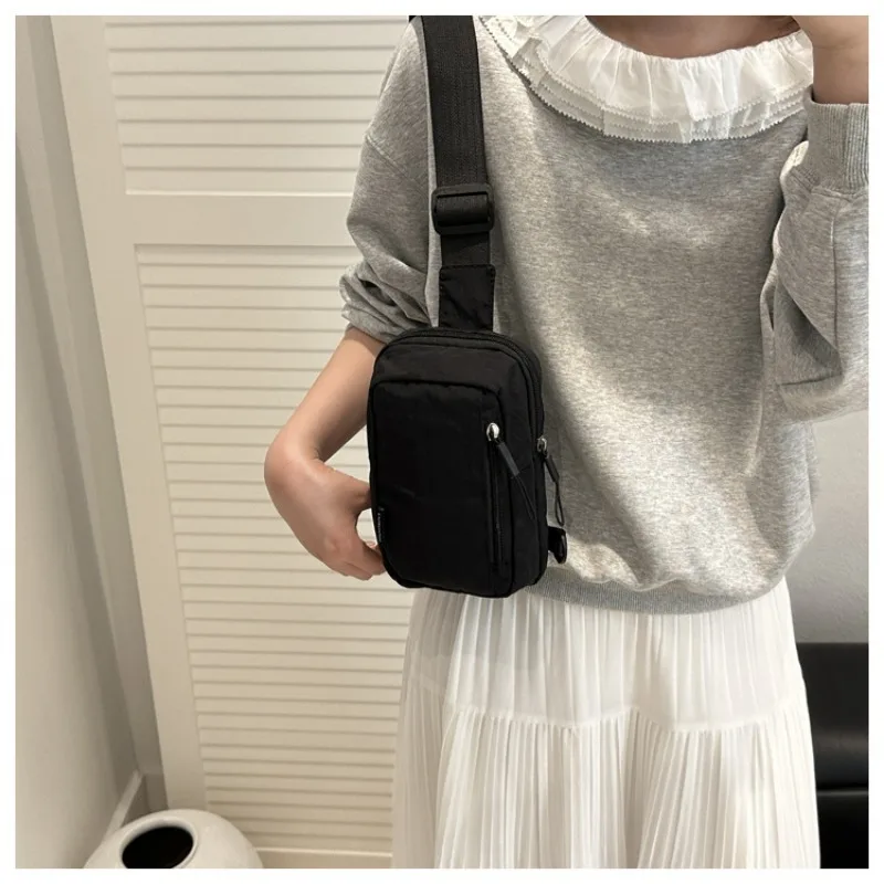 1PCS Chest Bag for Commuting Sports Outdoor Solid  Adjustable Strap Durable Canvas Crossbody Sling Pack for Phone & Card Storage