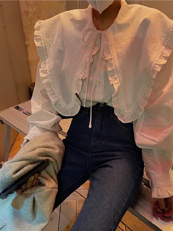 

Chic Spring 2025 Women's irt Doll Collar Bow Tie Earlet Lace Design White Loose Fit Korean Sle Long Sve Pure Color