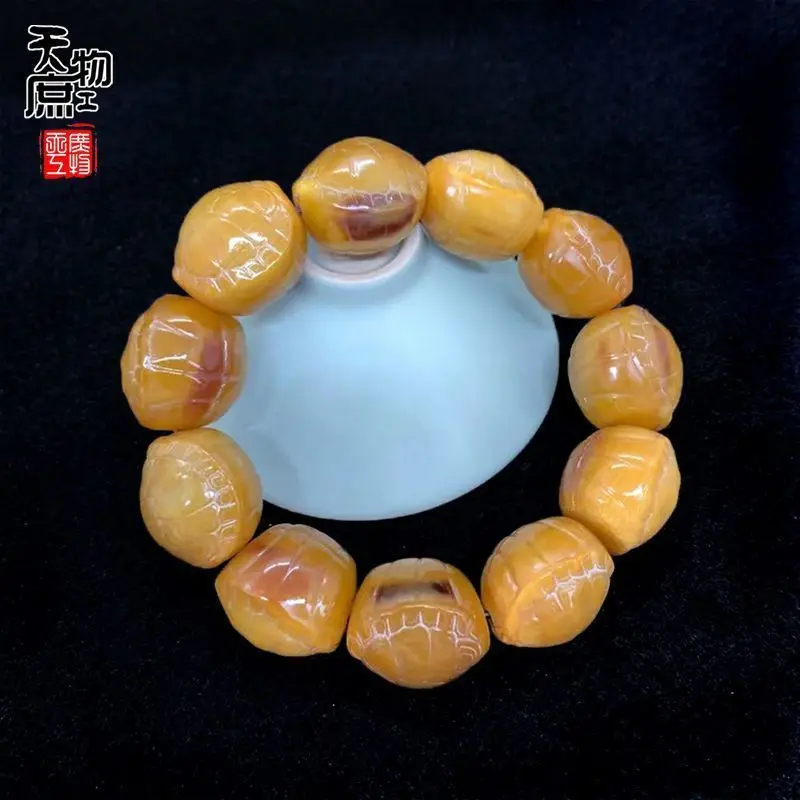 

Gold Silk Yak Horn Rich Tortoise Cultural Ornament Bracelet