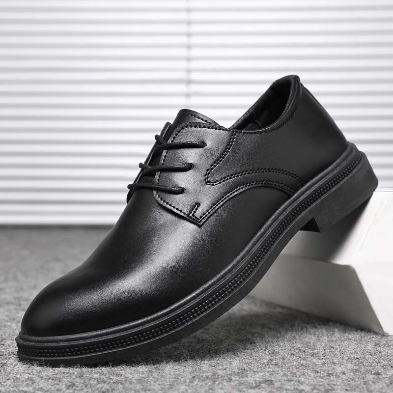 

Men's Casual Leather Shoes Breathable Comfortable Sports Board Outdoor Shoes