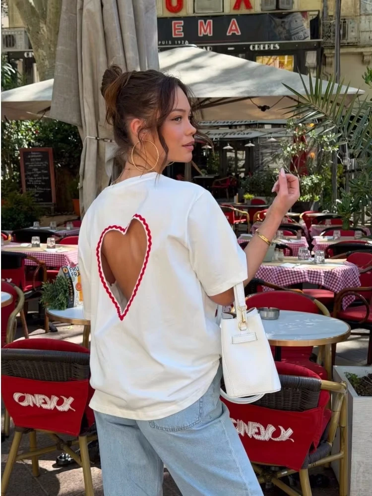 Herzförmige, ausgeschnittene, lockere Sommer-Tops für Damen, lässige O-Ausschnitt-Kurzarm-Tops, rückenfreie weiße T-Shirts, High-Street-Tops für Frauen – Detail 2