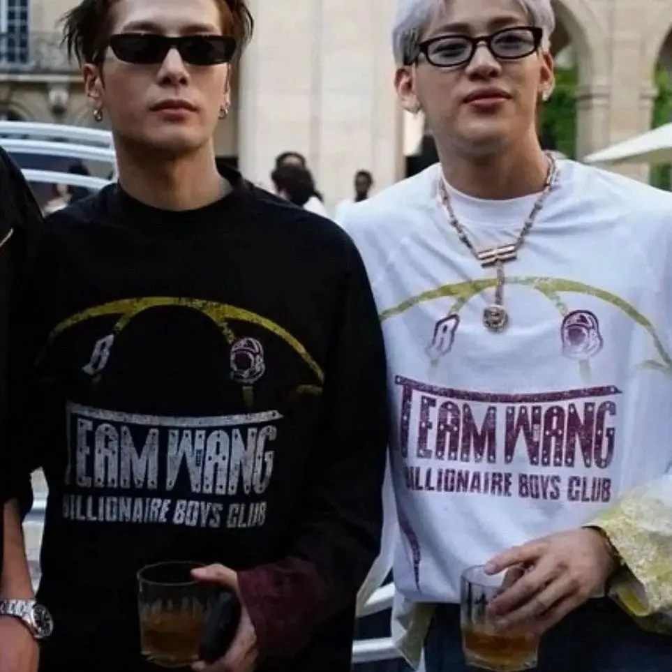 

Wang Jiagu Bbc Collaborative Phi adient Dyeing Long Sve T-irt Base irt Versatile Vintage Waed Casual Top