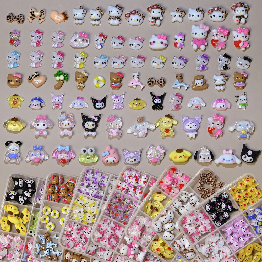 12 กริดผสม Sanrio การ์ตูนเรซิ่นเล็บ Charms ญี่ปุ่น Anime Kawaii Hello Kitty Kuromi สาว DIY เล็บ Rhinestones ตกแต่งเล็บ