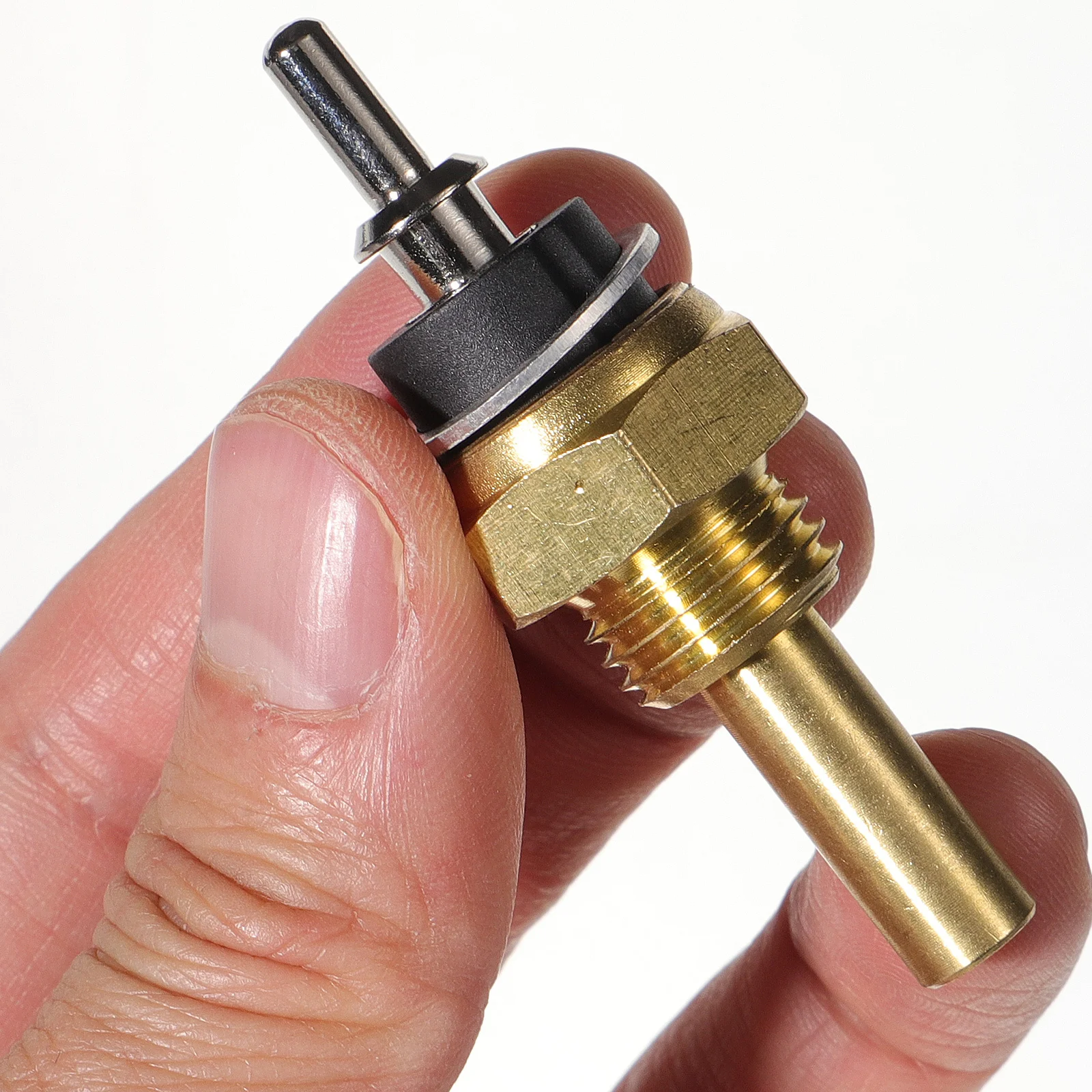 

Auto Water Temperature Sensor Copper Core for Car Engine Coolant Temp Monitoring Automotive Sensor Reliable Performance