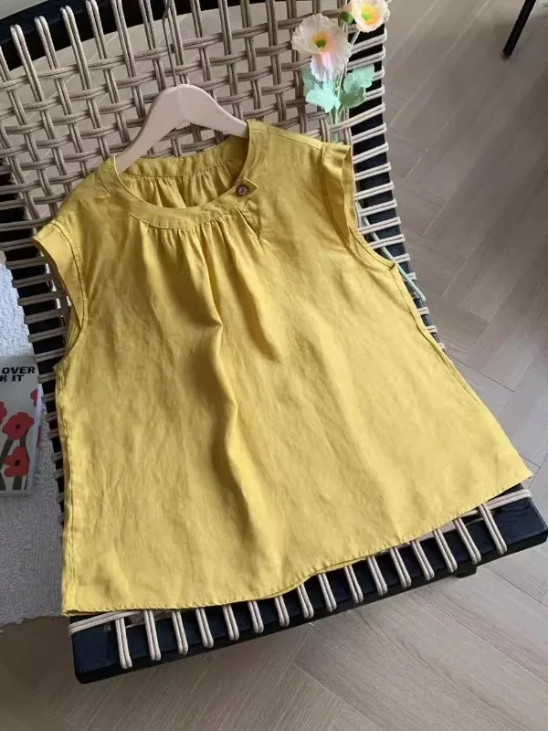 2025年夏 レディース コットンリネン ノースリーブシャツ 多用途 小さな飛袖トップス キュートスタイル ラウンドネック レギュラー丈