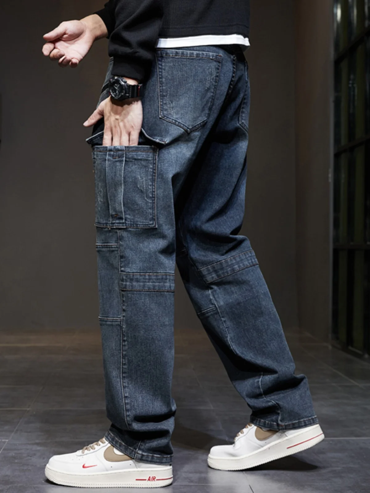 

American Motorcycle Style Patchwork Heavy Duty Multi-Pocket Workwear Pants Men's Loose Straight Leg Denim Jeans Autumn Winter