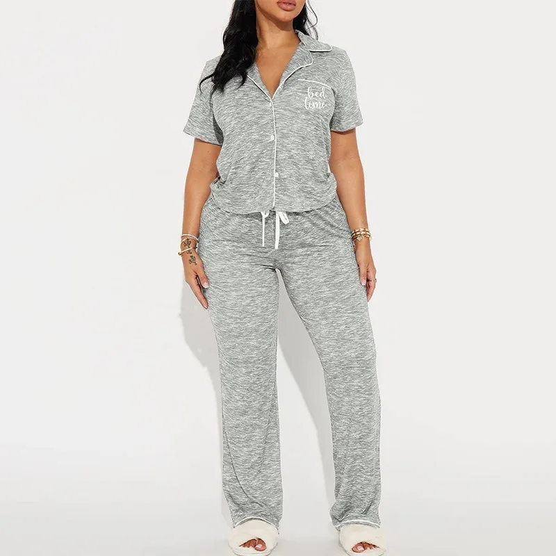 

2pcs Set Women's Embroidered Pajamas Set Short Sleeve Top and Pants Casual Loungewear Sleepwear Suitable for Going Out