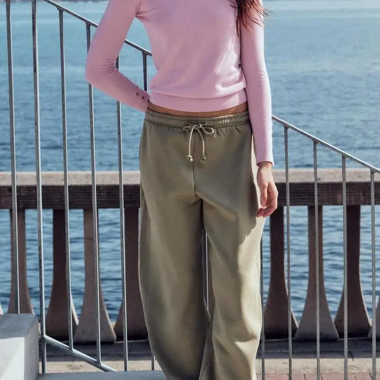 

Spring New Arrival Women's Faion Basic round Ne Long Sve Knitted Sweater Versatile Flat Needle Polyester Fiber Slim Fit
