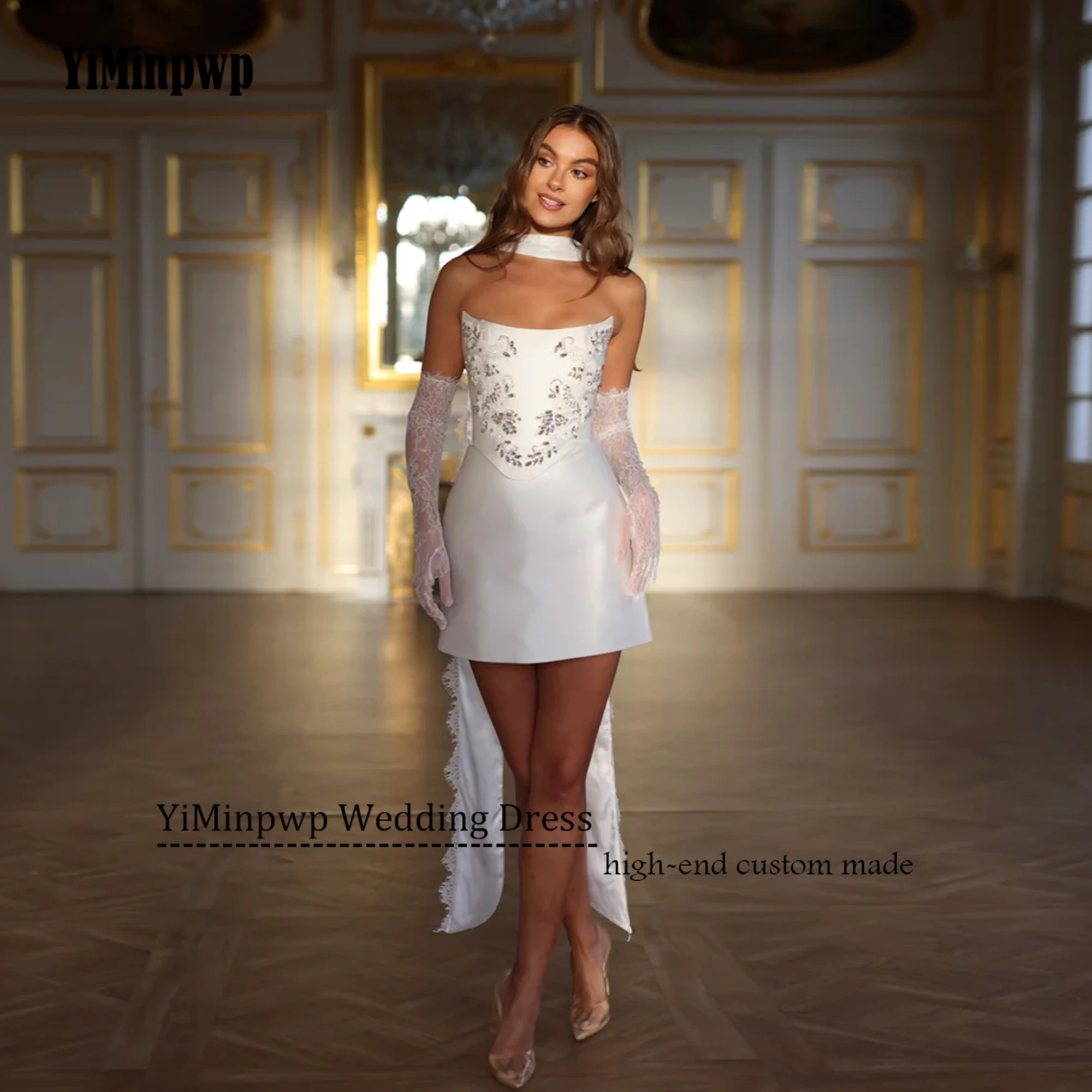 Cristal bretelles Mini robes De mariée femmes 2025 gaine sans manches au-dessus du genou Satin robe De mariée robes De Novia personnaliséRobes de mariée en cristal sans bretelles Mini femmes 2025 gaine sans manches au-
