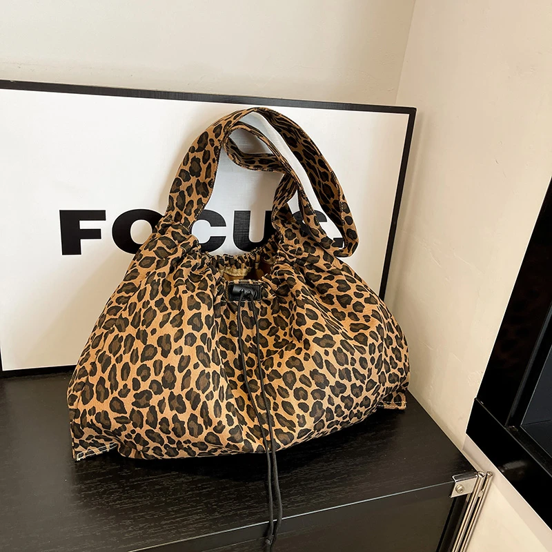 Cotton Material 2024 High Quality Crossbody Bag Leopard Print Large Capacity Casual Handbag Soft Versatile Popular Shoulder Bag