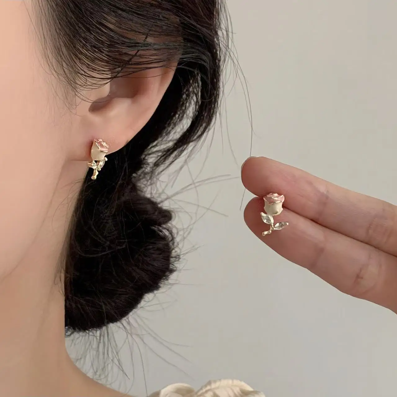 Stud Earrings Rose Enamel Coated Romantic Zirconia French Oil Painting Style Lightweight Alloy Unique Versatile Jewelry Women