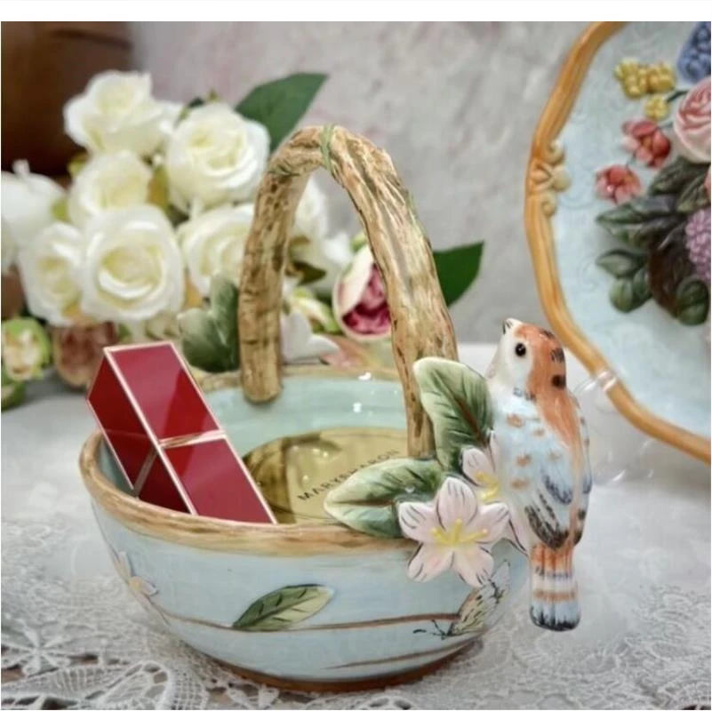 

Керамическая корзина, аксессуары для хранения закусок, маленькая скульптура