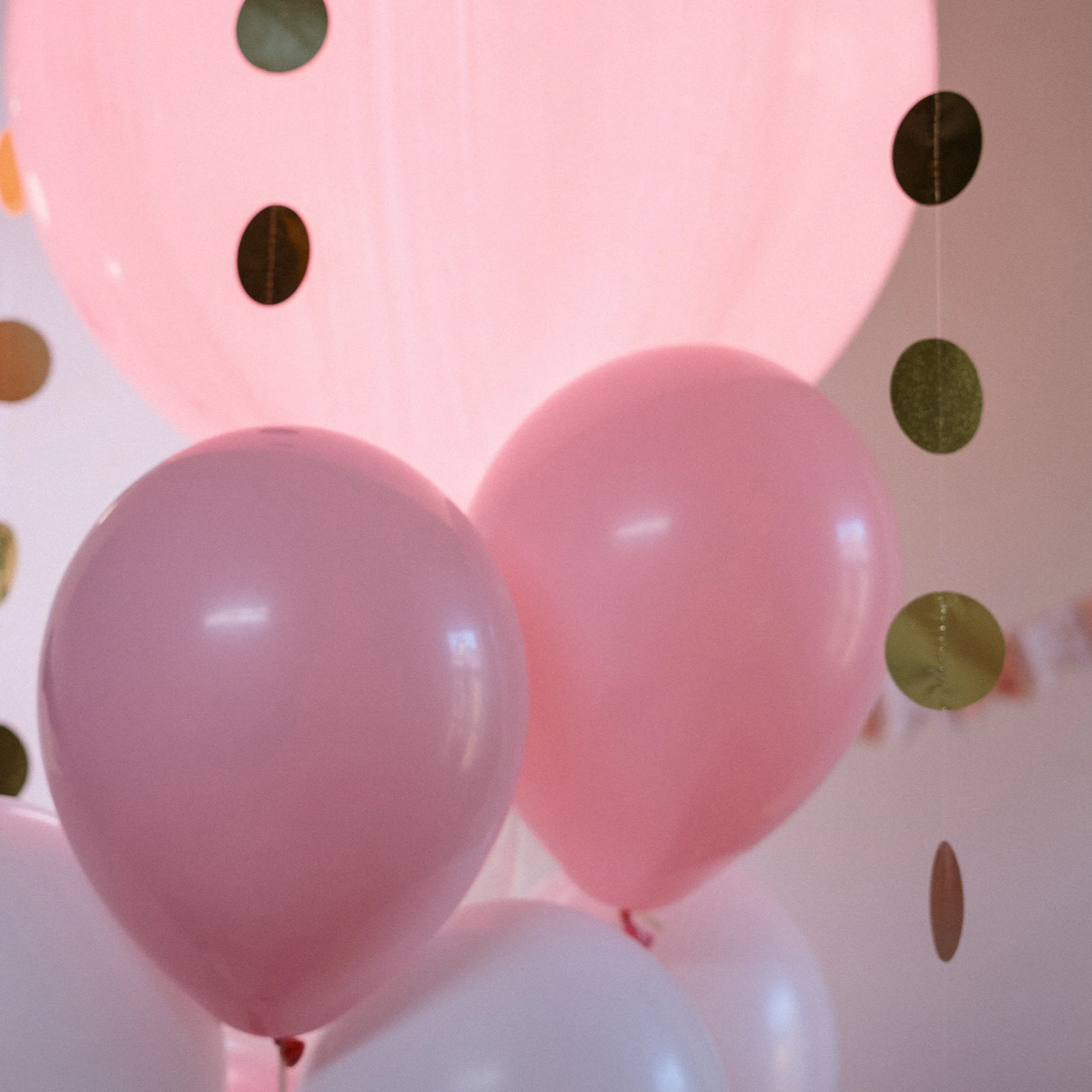 

Round Paper Confetti Decorative Party Supplies Wedding Centerpieces Table Decoration Festival Crafts Balloon Accessories Gift