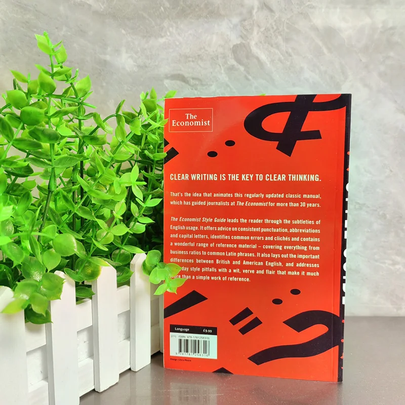 الاقتصاد: دليل النمط 《Ann Wroe》كتاب تعليمي باللغة الإنجليزية كتب إنجليزية Libros Livros
