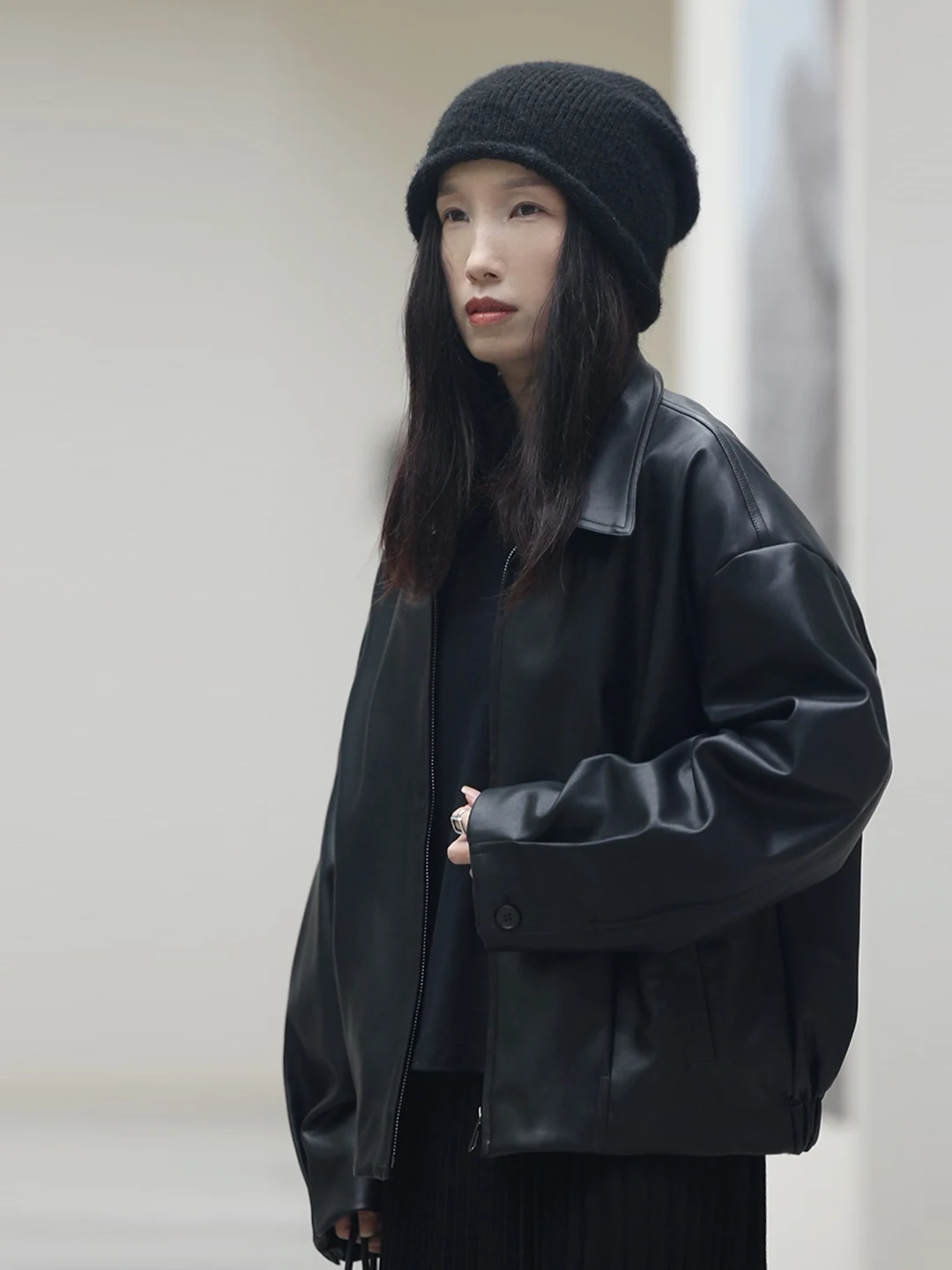 黒 PU レザーバイカージャケット女性のルーズカジュアルスタイルショートコート秋冬新着ファッショナブルなトップレディースコート