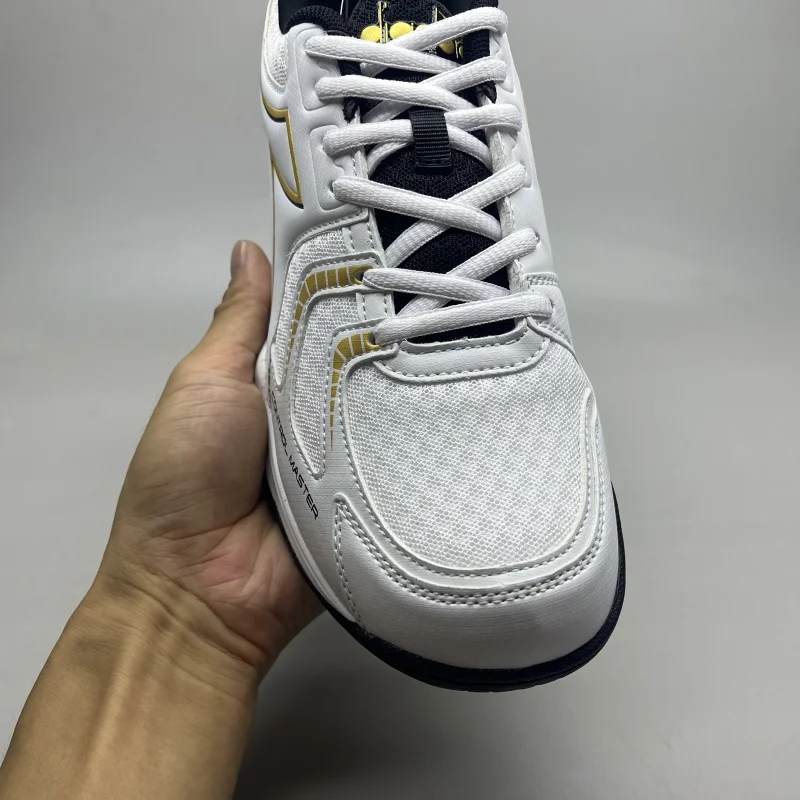 

2025 Professional Table Tennis Shoes Men's Women's Luxury Brand Badminton Shoes Neutral Breathable Shoes Boys Non-slip Sneakers