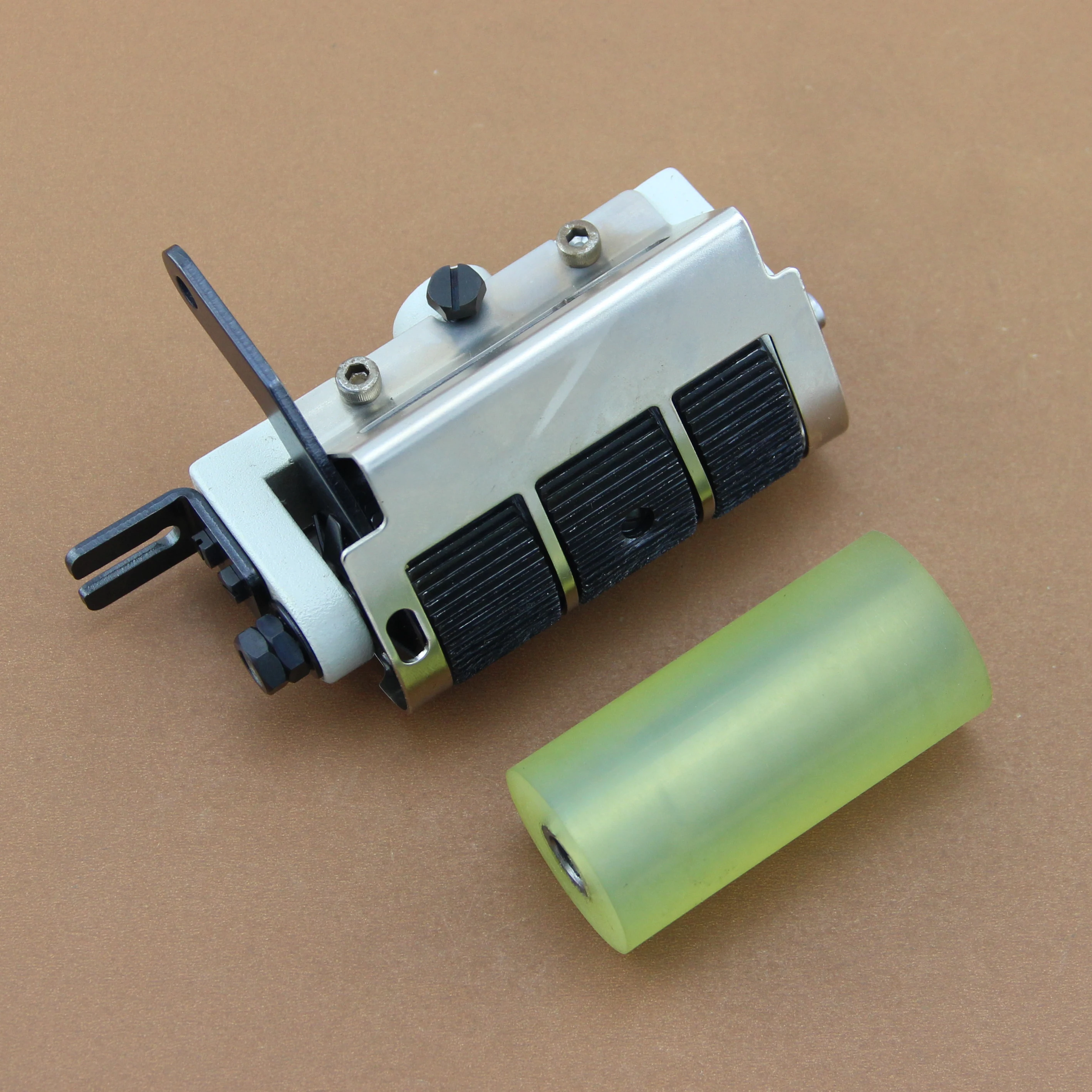 

1412P Multi-Needle Tugboat New Iron Tooth Tugboat Assembly