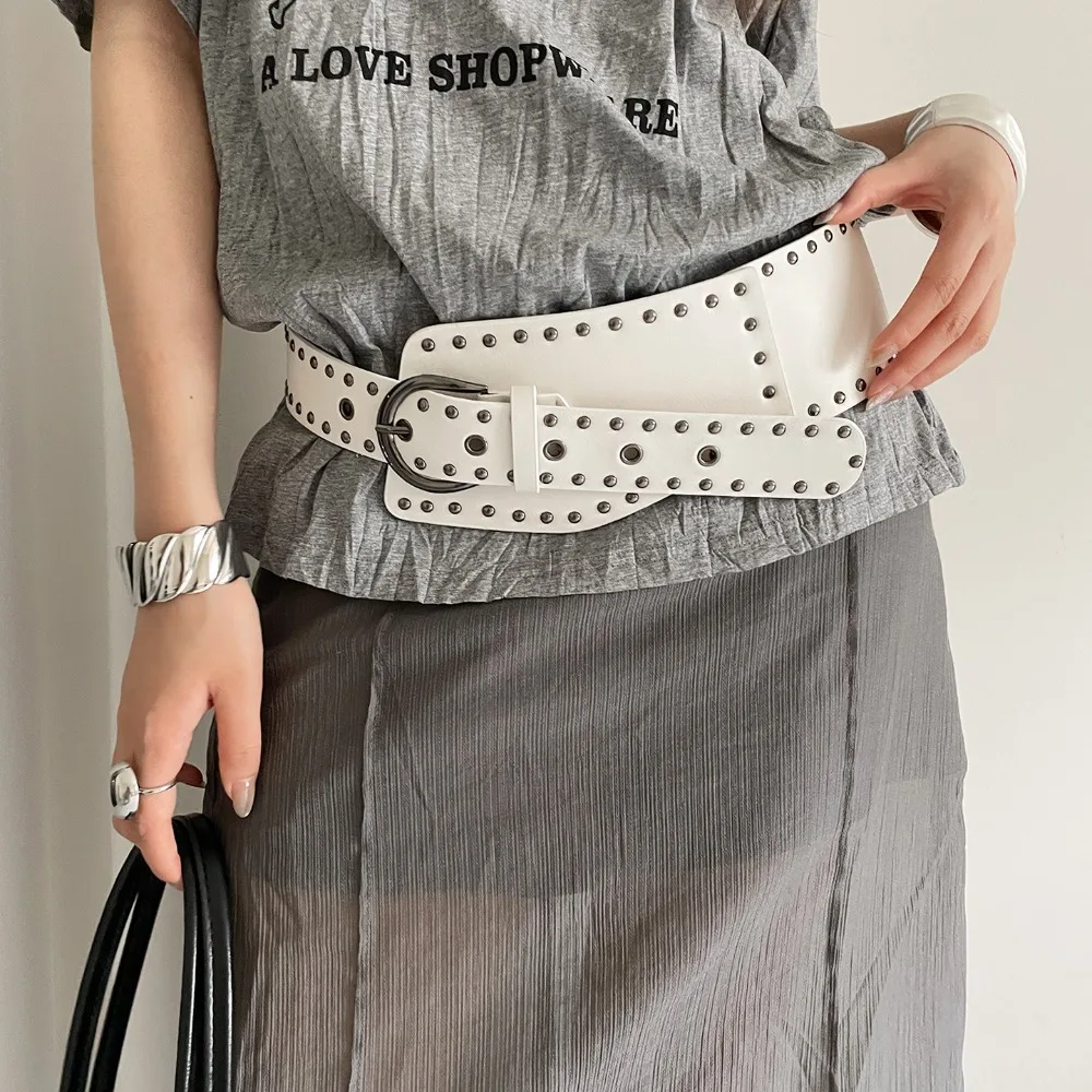 

Fashion Designer Wide Women's Belt Punk Style Gothic Rivet Waist Belt Y2k American Dress Jeans Belt Spicy Girls