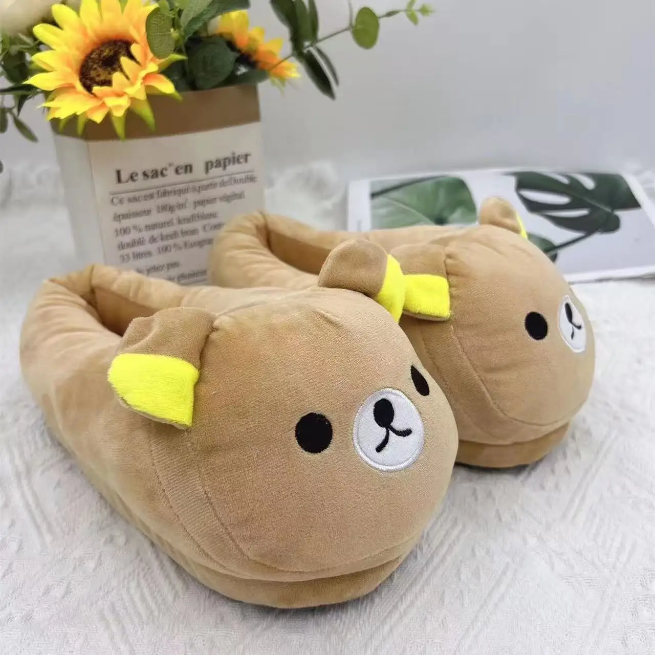 Luxury Winter Bear Cotton Ladies Slippers House Home Cartoon Cute Bear Home Indoor Couple Female Warm Indoor Slipper Casual