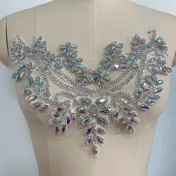 Wholesale Handmade Fashion Glass Beaded Bodice Rhinestone Applique Crystal Patches